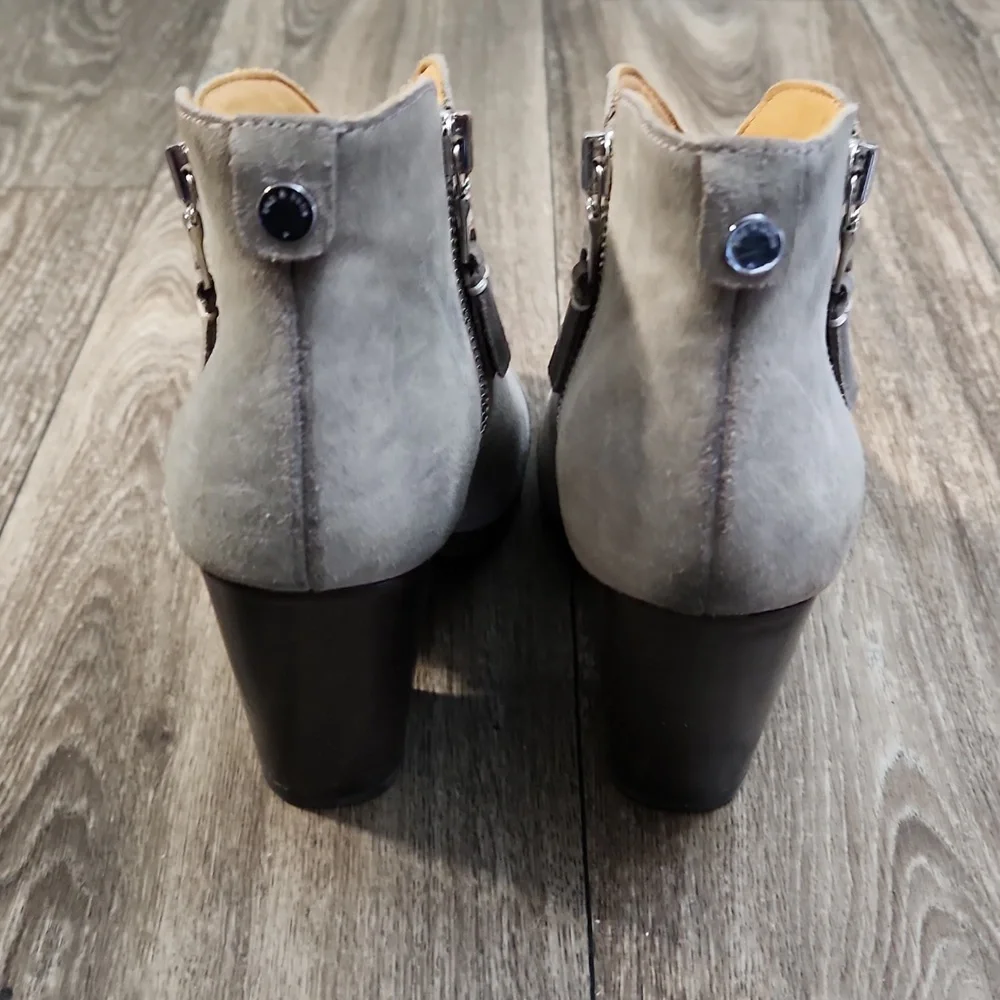 Rag & Bone Margot Heeled Bootie in Stone Waxy Suede in Size 36.5 - Picture 7 of 12